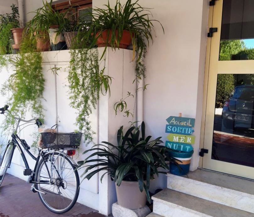 Hotel Restaurant Brasilia Cagnes-sur-Mer Luaran gambar